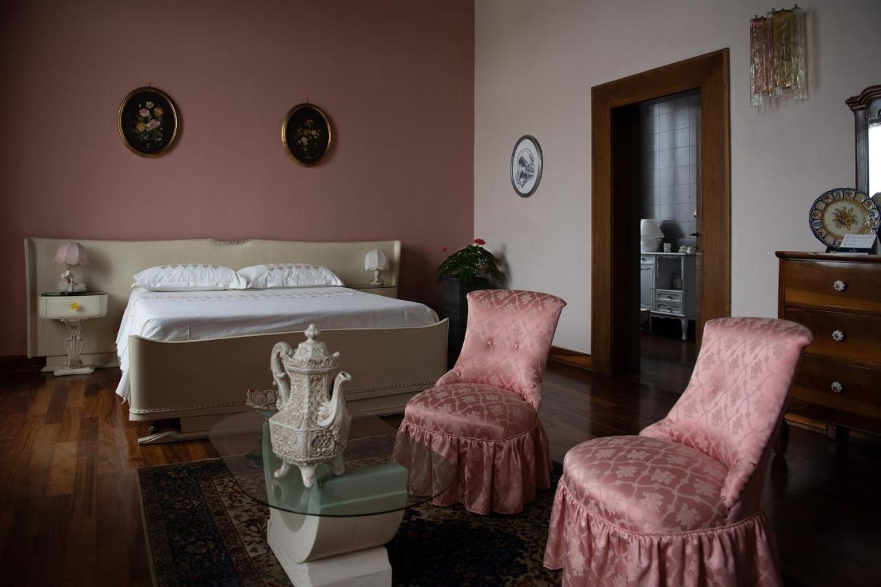 Palazzo Bed And Breakfast Calvisano Kültér fotó